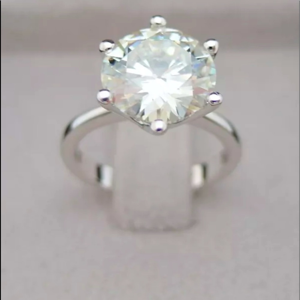 A 4.50 CT DIAMOND F VS2 WATCH NEW VIDEO!!!!!!